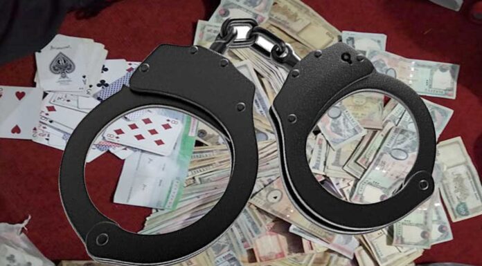 बिर्तामोडमा ९ जना जुवाडे पक्राउ